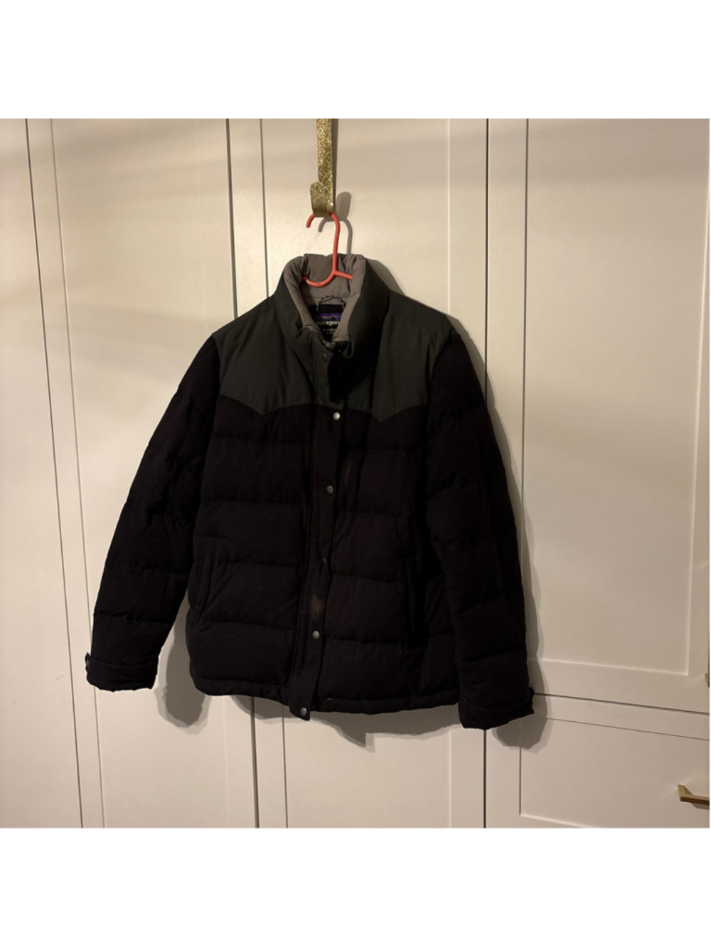 Women's Patagonia Puffer Jacket XL Black and Grey